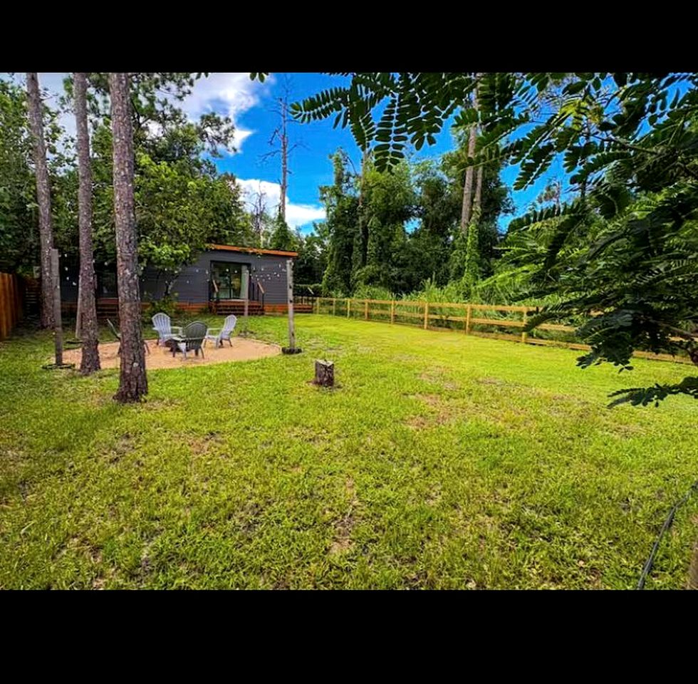 Modern Container Tiny Home for a Peaceful Getaway in Fort Myers, Florida
