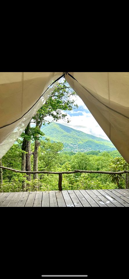 Gorgeous Safari Tent with Incredible Views for a Romantic Glamping Getaway near Waynesville, North Carolina