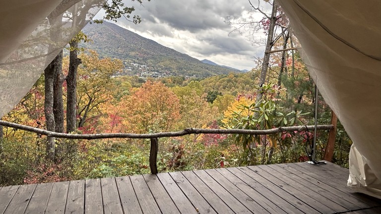 Safari Tents (United States of America, --, --)