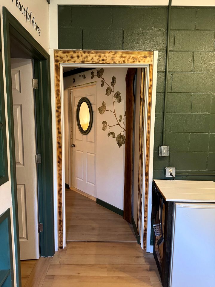 Cute Cozy Suite Rental Nestled on Beautiful Private Grounds for a Peaceful Getaway near Columbus, Ohio