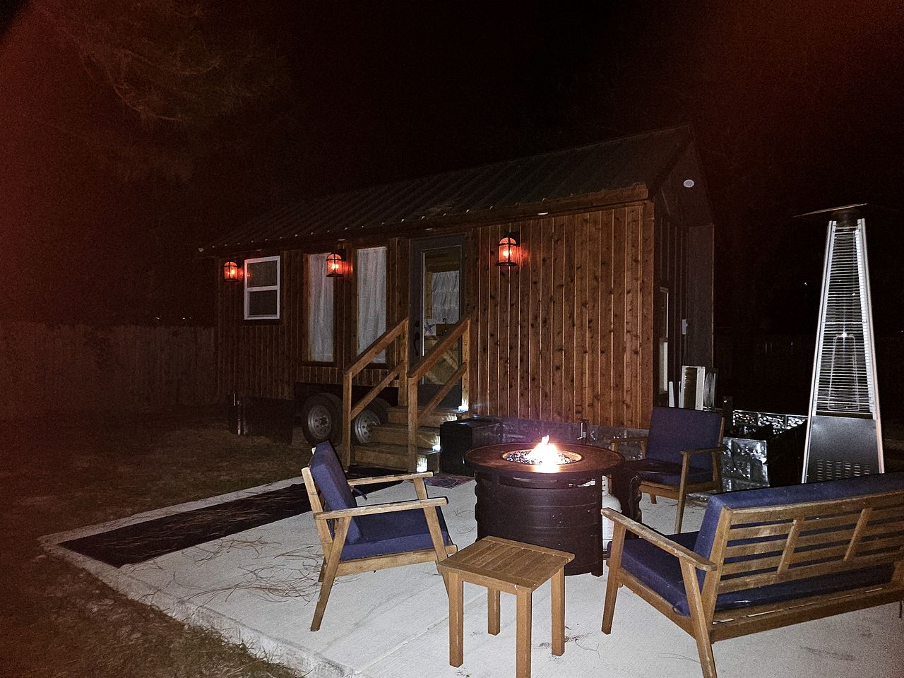 Cute Tiny Home with Animals near the Gulf Coast in Navarre, Florida