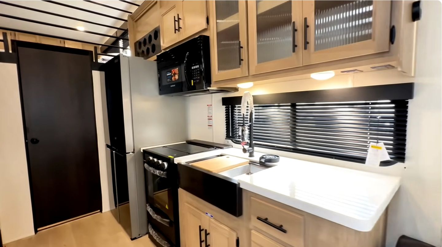 Luxurious Boutique Tiny House for a Relaxing Getaway in Wimberley, Texas