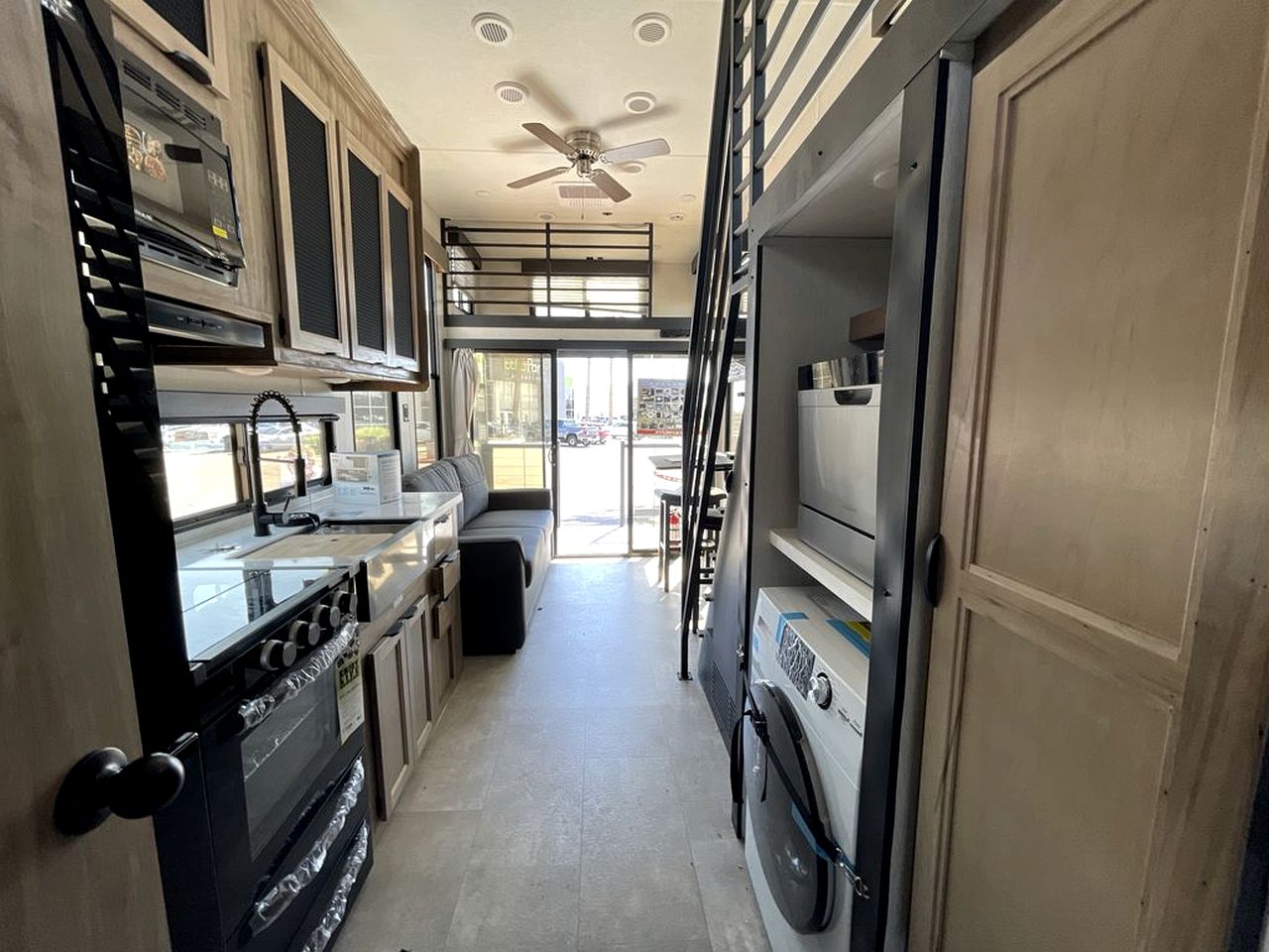 Luxurious Boutique Tiny House for a Relaxing Getaway in Wimberley, Texas