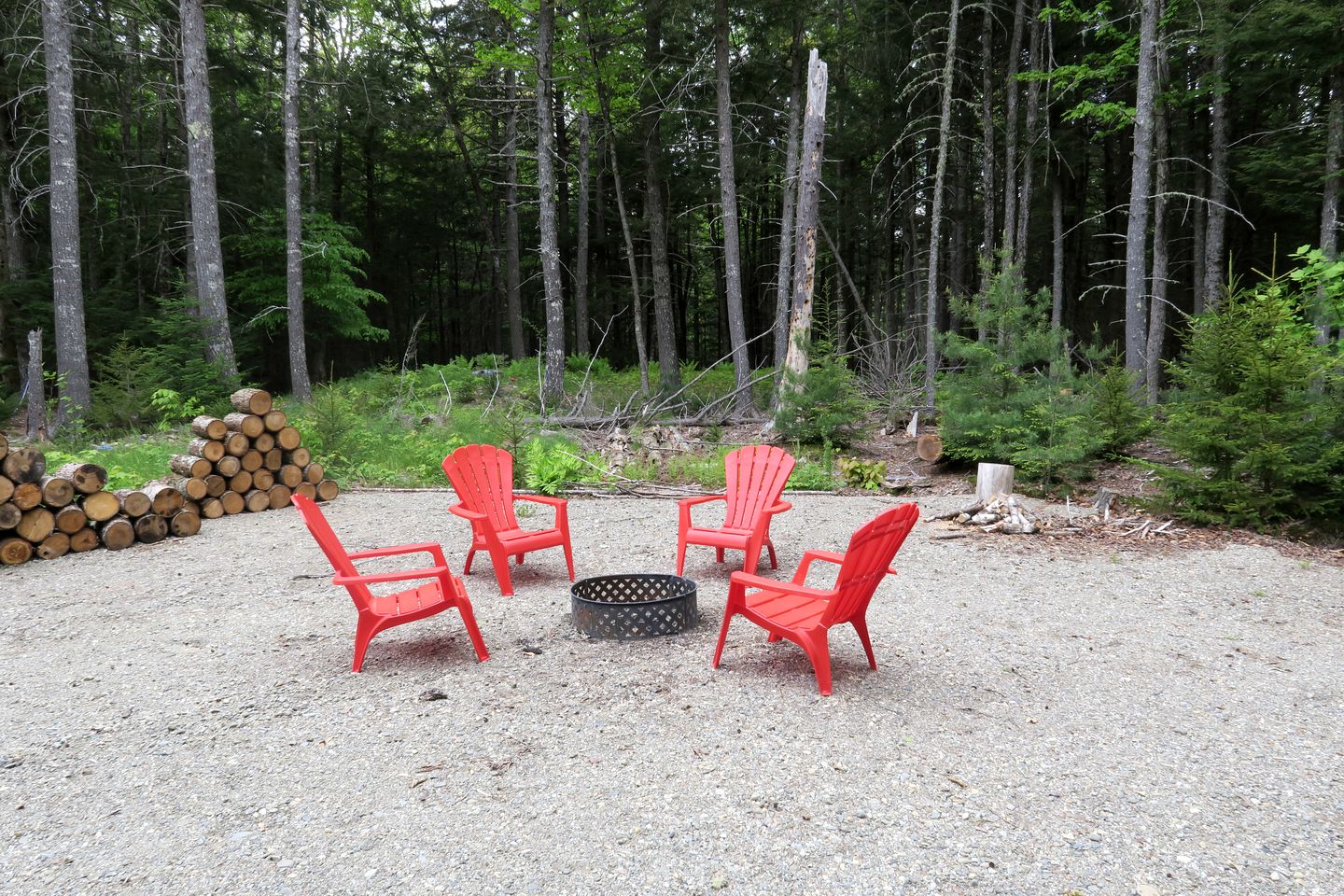 Beautiful Lakefront Safari Tent with Ensuite Bathroom, King Bed, and a Fabulous View, near Acadia National Park in Maine