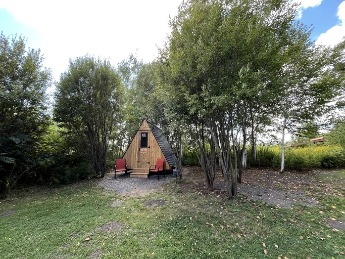 A-Frames (Canada, Luskville, Quebec)