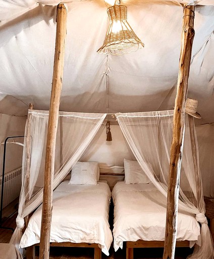 Safari Tents (Morocco, --, --)