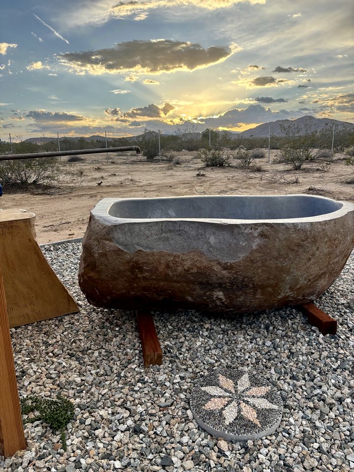 Beautiful Casita for an Unforgettable Couples Escape in Joshua Tree, California