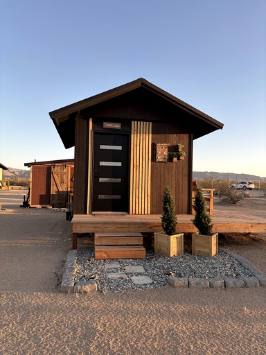 Beautiful Casita for an Unforgettable Couples Escape in Joshua Tree, California