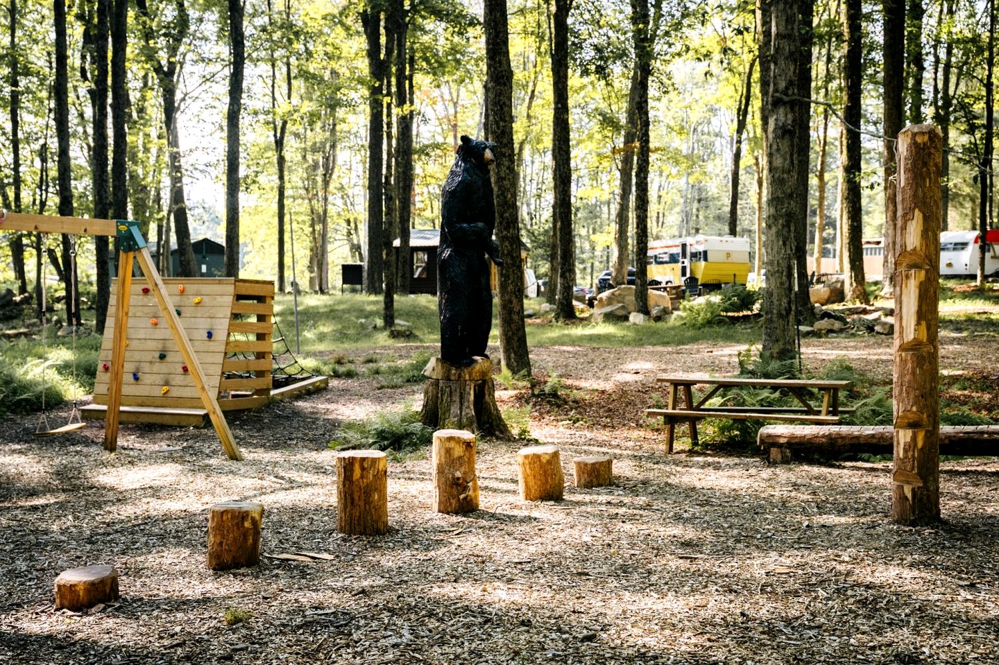 Spacious Family Dome for an Incredible Glamping Experience near Greentown, Pennsylvania