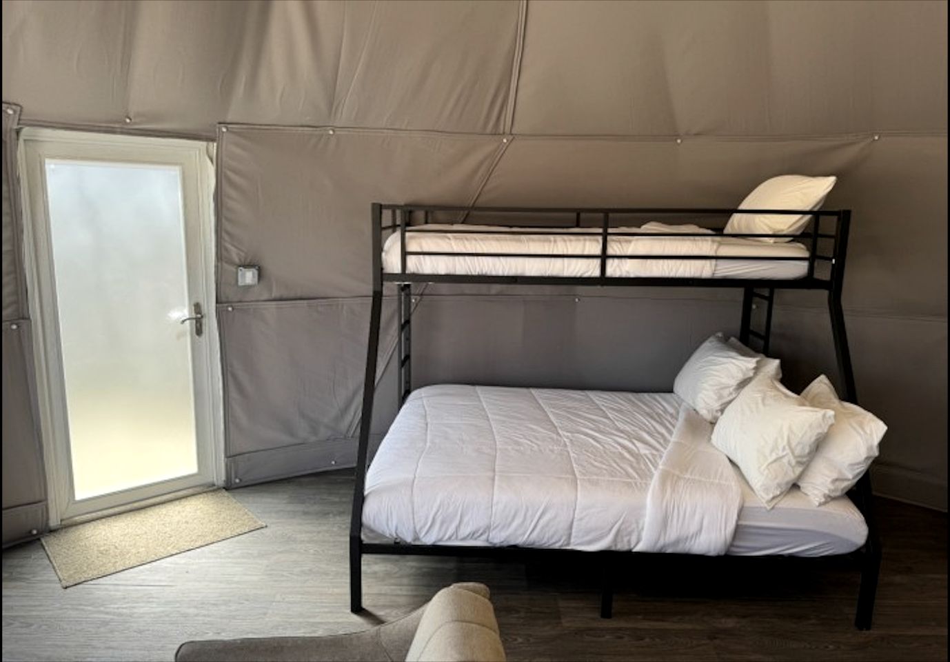 Spacious Family Dome for an Incredible Glamping Experience near Greentown, Pennsylvania