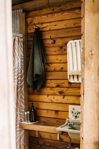 Bell Tents (New Zealand, Tauranga, Bay of Plenty)