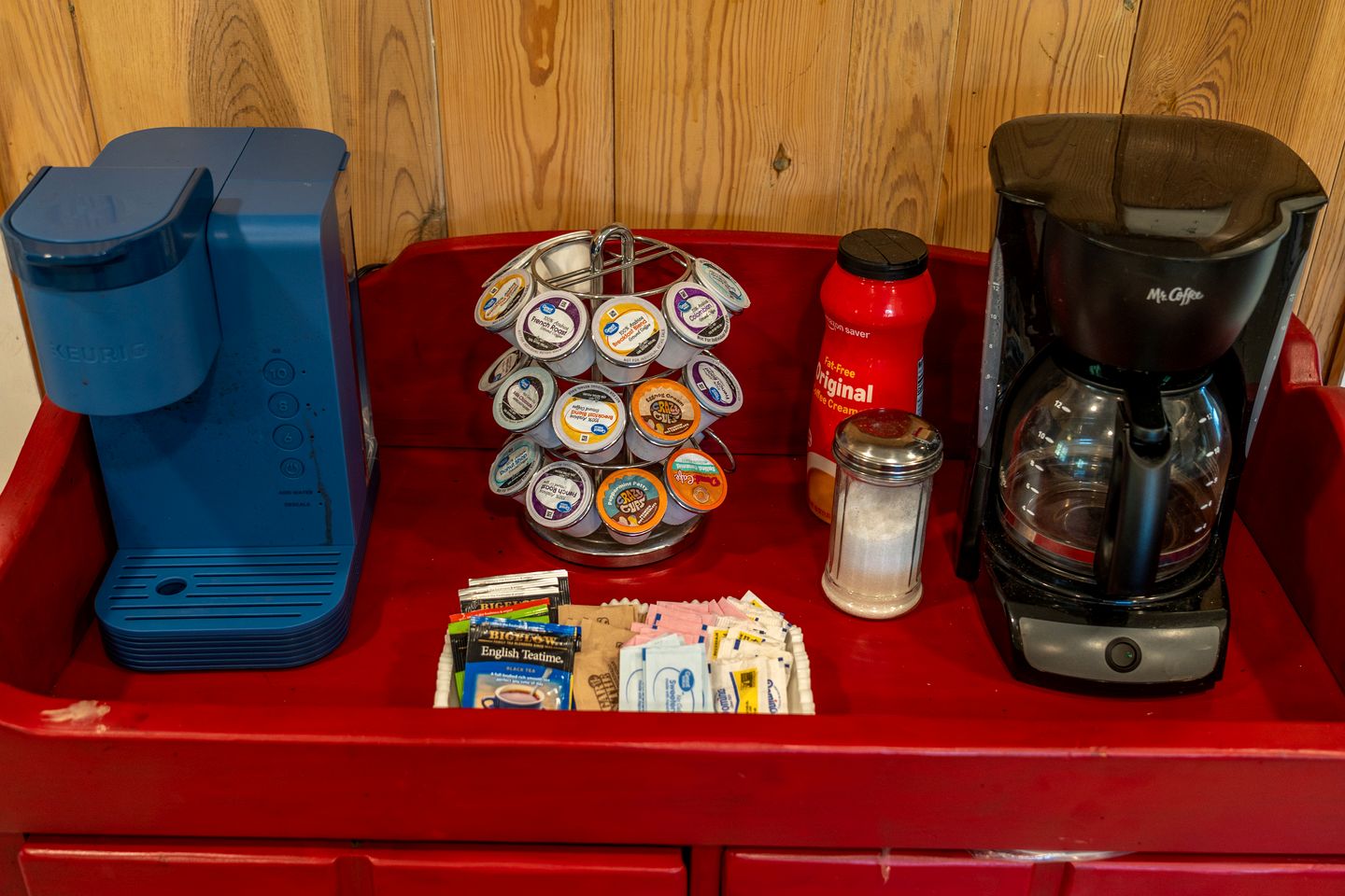 Charming Cozy Farmhouse with Animals for an Amazing Family Getaway near Hot Springs, Arkansas