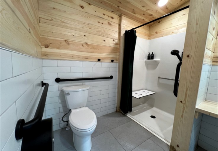 Tented Cabins (United States of America, Greentown, Pennsylvania)