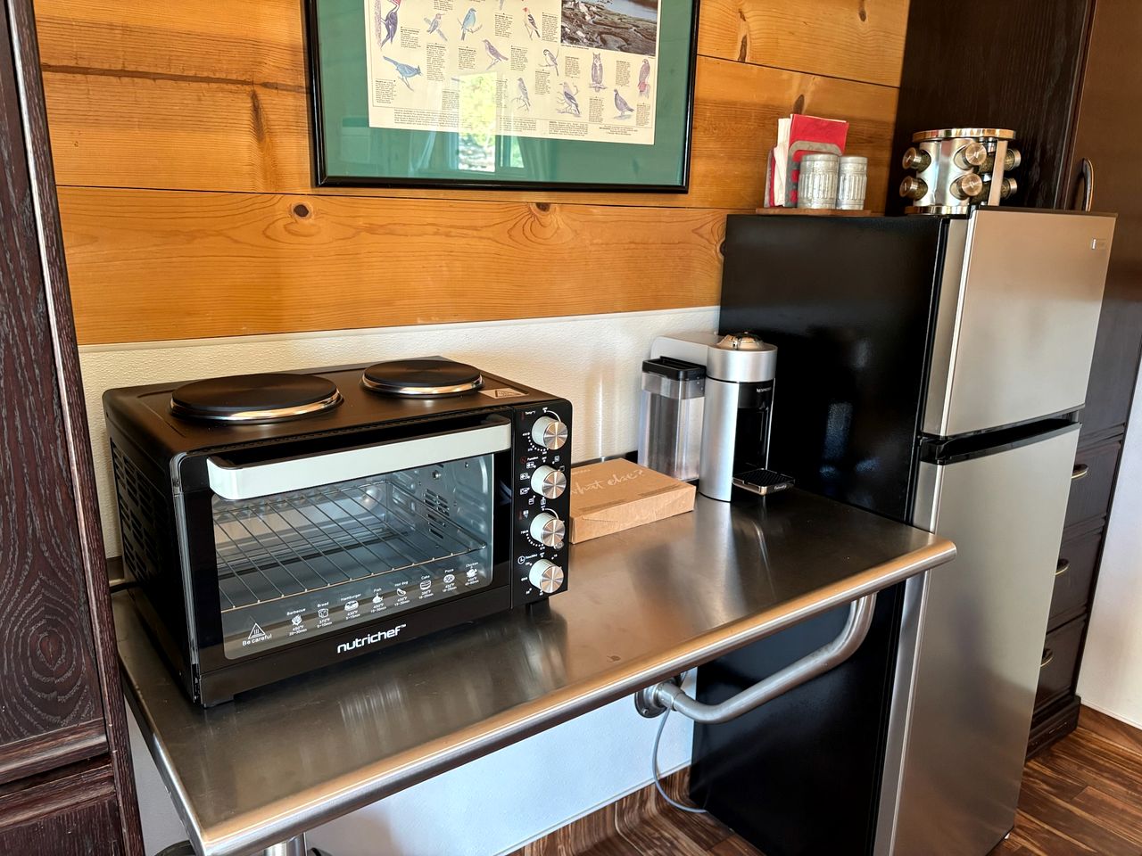 Cozy Rustic Cabin on a Working Horse Ranch for a Unique Getaway in Granite Bay, California