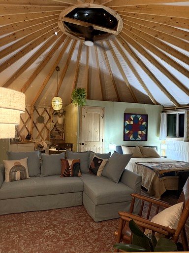 Yurts (United States of America, --, Virginia)
