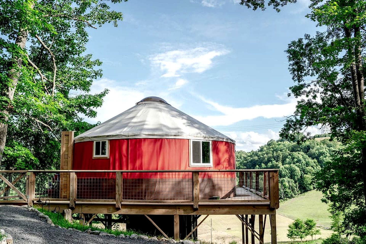 Yurts (United States of America, North Tazewell, Virginia)