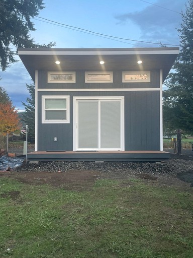 Modern Tiny Cabin on the Bank of the Satsop River near Montesano, Washington