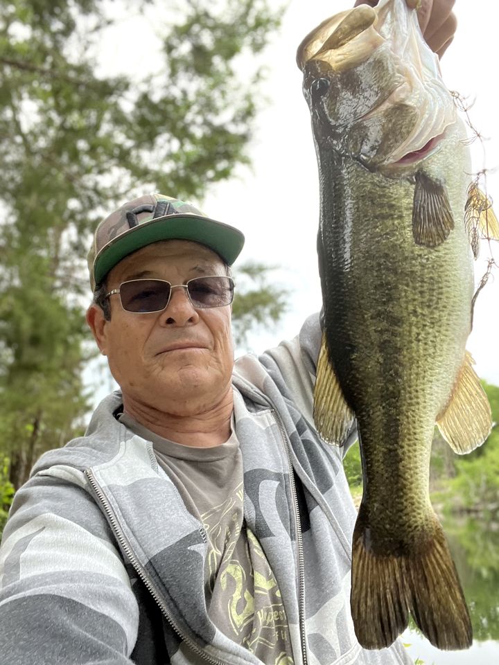 Cozy Lodge Suite for Two on a Private Retreat for a Romatic Getaway near Kingston, Oklahoma