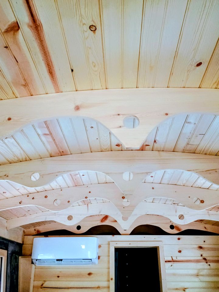 Unique Tiny House on a Small Goat Farm for a Fantastic Glamping Getaway in DeLand, Florida