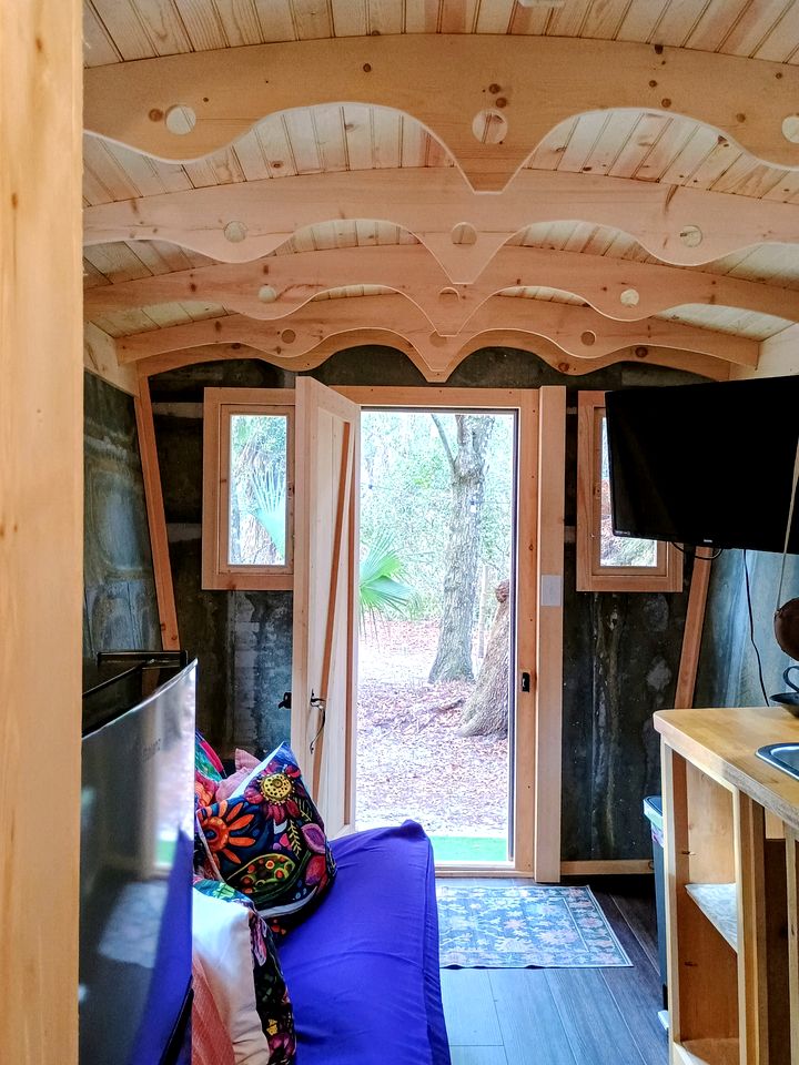 Unique Tiny House on a Small Goat Farm for a Fantastic Glamping Getaway in DeLand, Florida