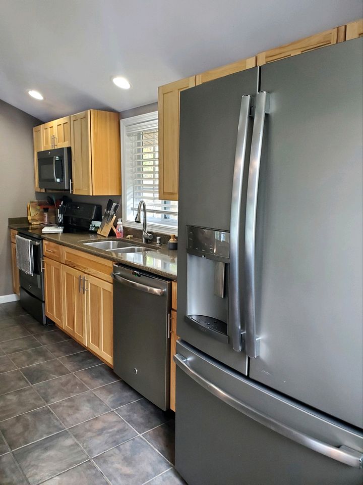 Spacious Lakefront Vacation Rental for an Unforgettable Family Getaway in the Finger Lakes near Burdett, New York