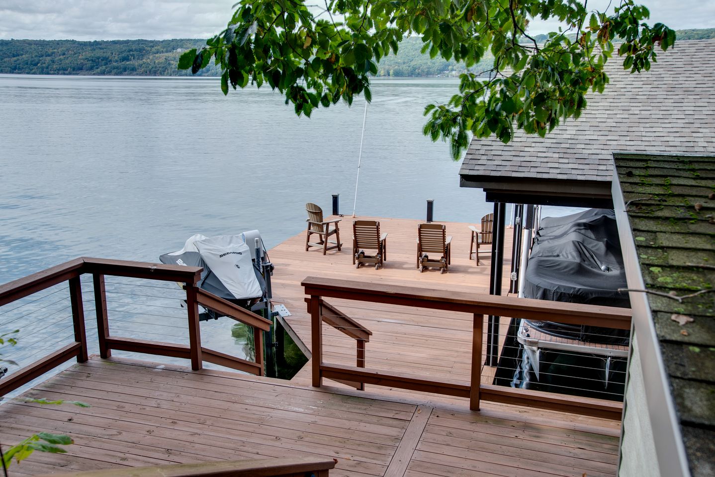 Spacious Lakefront Vacation Rental for an Unforgettable Family Getaway in the Finger Lakes near Burdett, New York