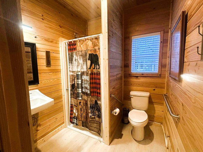 Cabins (United States of America, Newland, North Carolina)