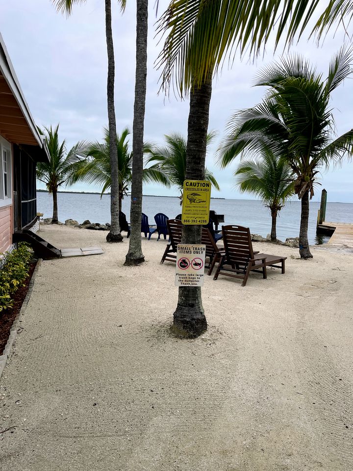 Beautiful Open Plan Beach House with Stunning Florida Bay Views for an Unforgettable Escape in Key Largo, Florida