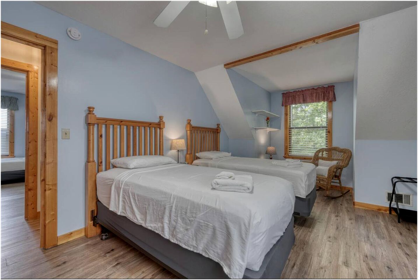 Incredible Mountain Cabin for a Memorable Family Getaway in Nature near Blairsville, Georgia