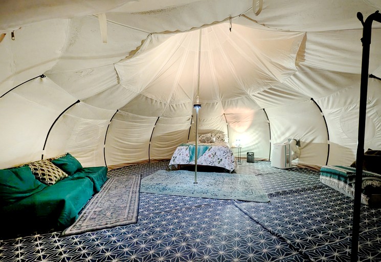 Bell Tents (United States of America, Smithville, Texas)