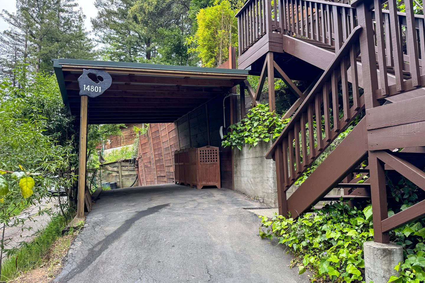 Gorgeous Garden-Level Guest Suite for a Comfortable Getaway Surrounded by Nature in Rio Nido, California