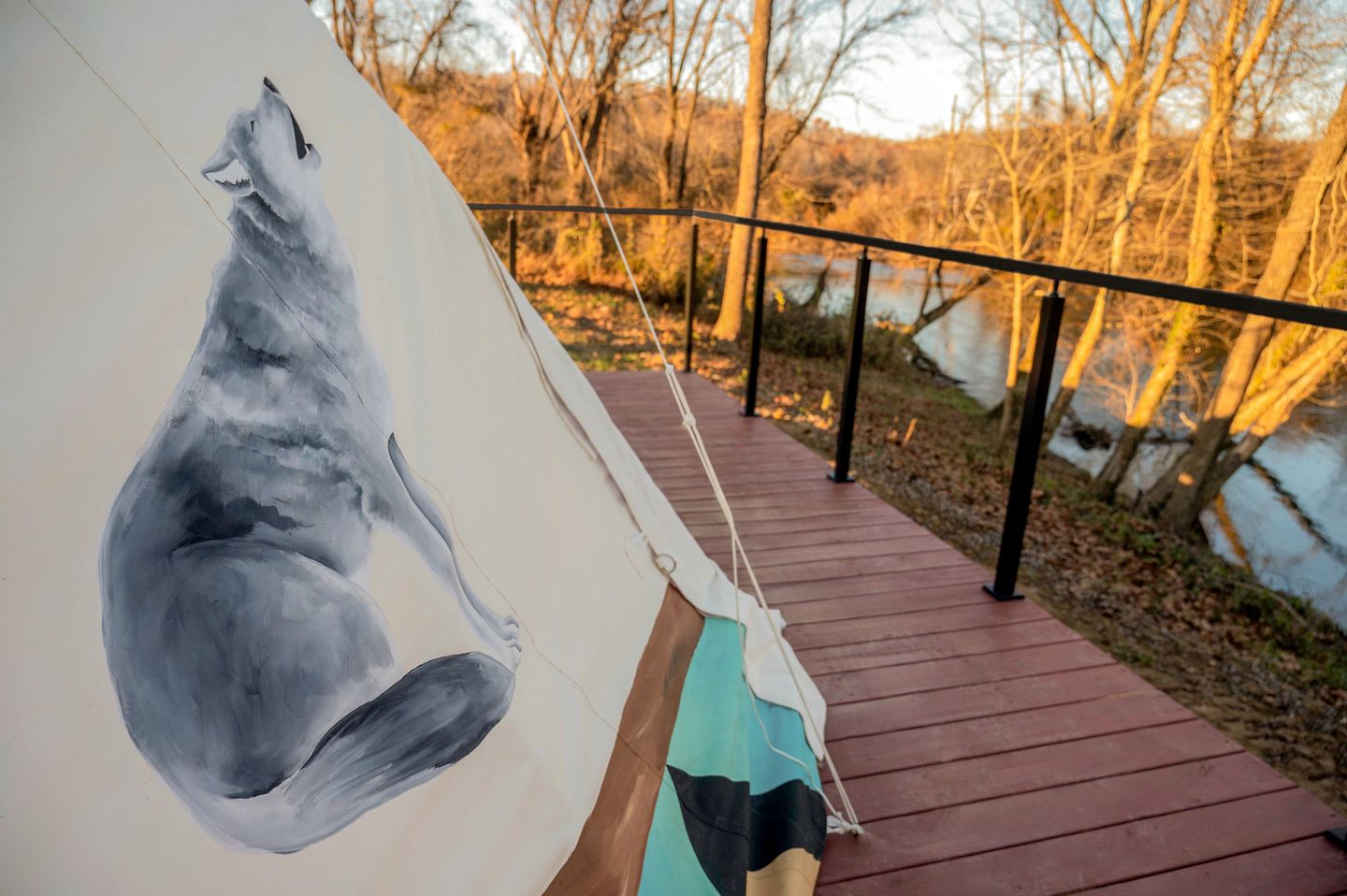 Serene Teepee Escape with Soulful Ambiance in Salt Lick, Kentucky