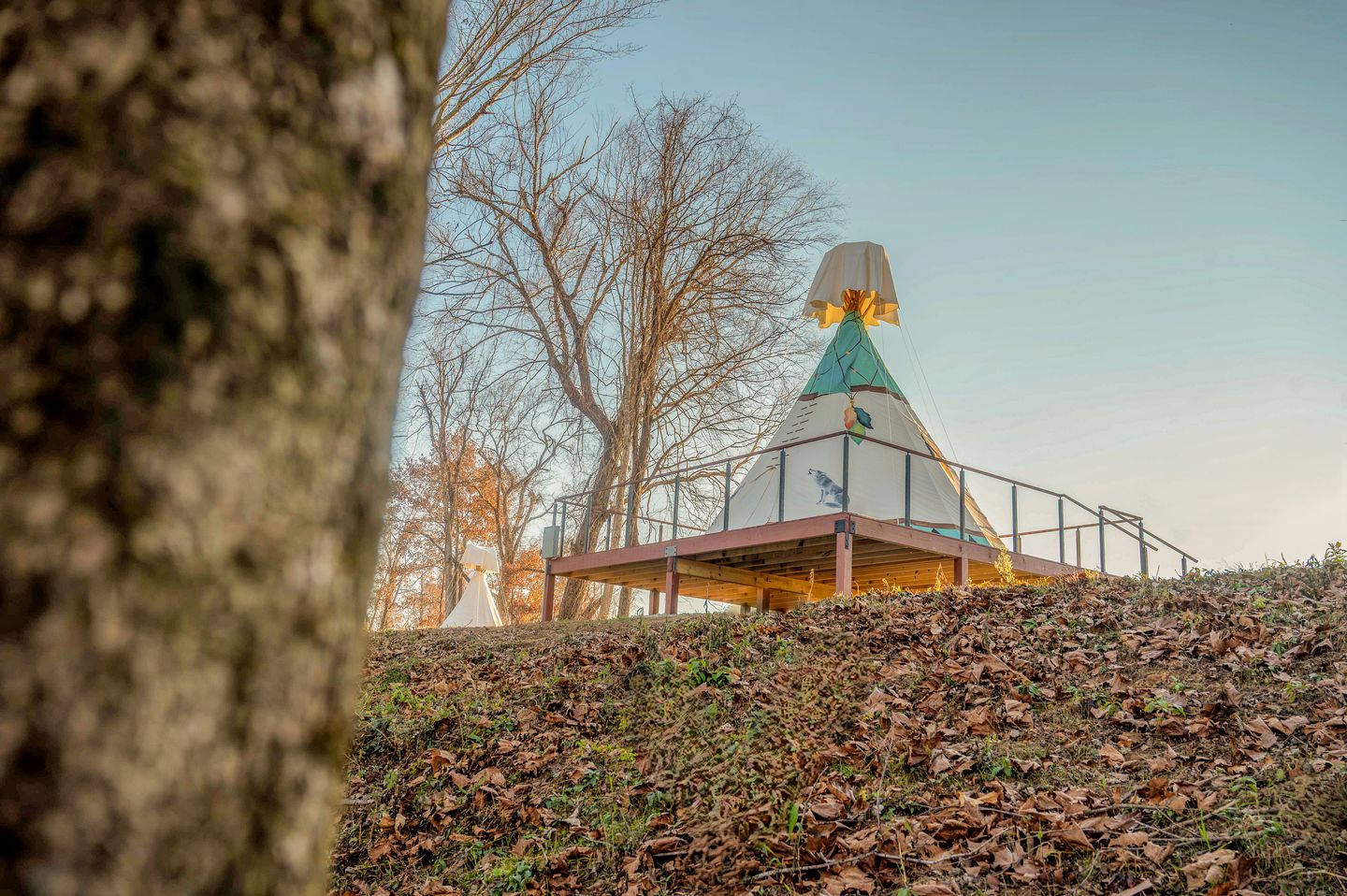 Serene Teepee Escape with Soulful Ambiance in Salt Lick, Kentucky