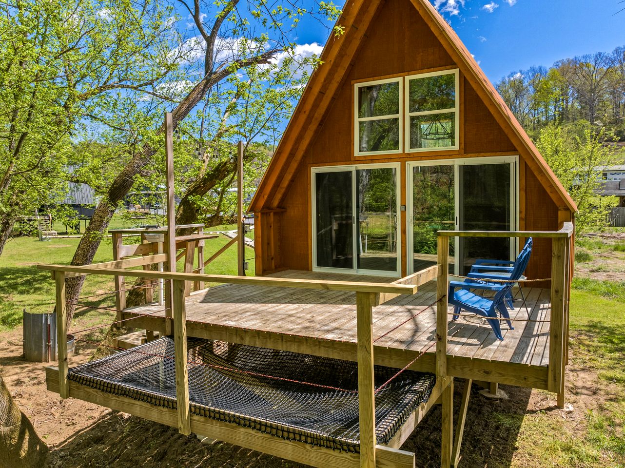 A-Frames (United States of America, --, Tennessee)