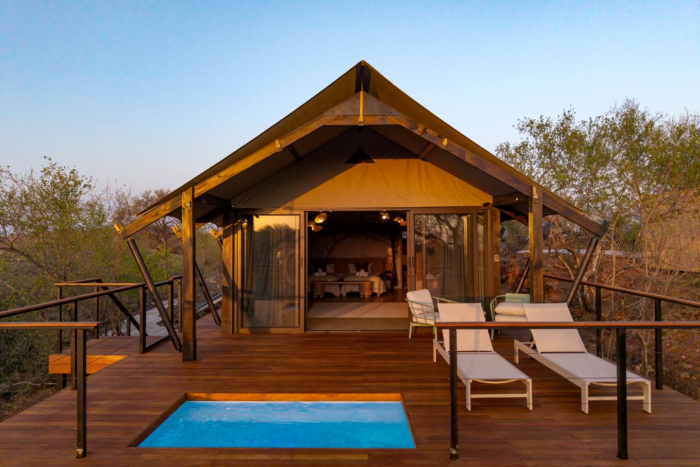 Incredible Tented Cabin with Guided Safaris for an Unforgettable Glamping Experience in Limpopo, South Africa