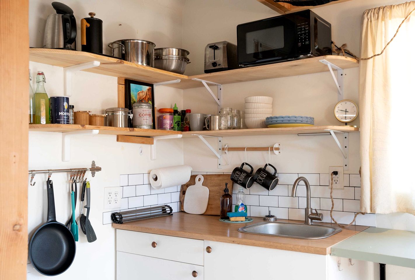 Cozy Tiny House with Incredible Views for a Peaceful Escape in Nature in Cane Beds, Arizona