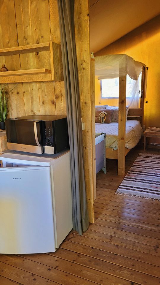 Incredible Spacious Safari Tent with Stunning Views for a Peaceful Glamping Experience near Almoster, Portugal