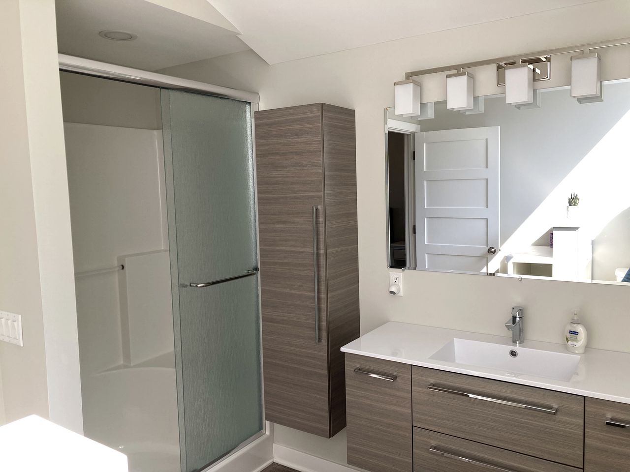 Modern Lakefront Loft with Private Deck at Eldean Shipyard near Macatawa, Michigan