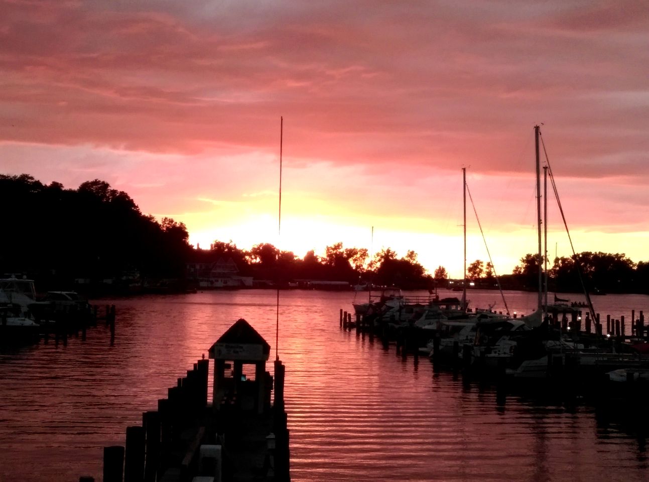 Chic Lakefront Loft with Scenic Views at Eldean Shipyard near Macatawa, Michigan
