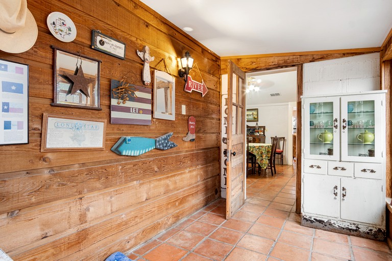 Cabins (United States of America, Kerrville, Texas)