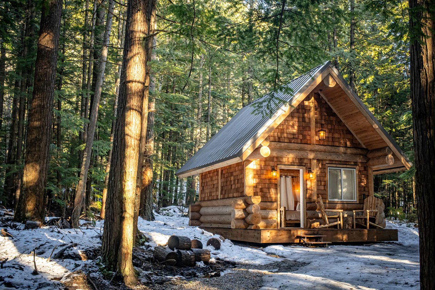 Cozy Glamping Cabin with Walking Trails Near Revelstoke, British Columbia