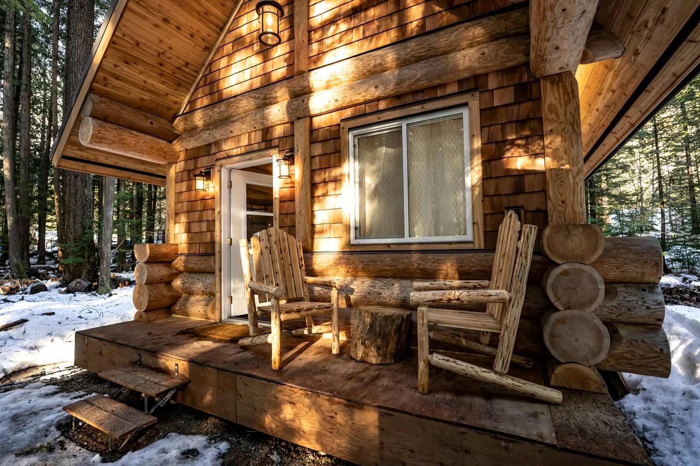 Cozy Glamping Cabin with Walking Trails Near Revelstoke, British Columbia