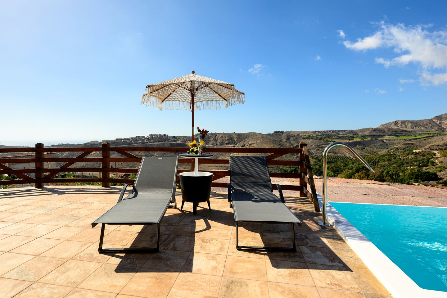 Incredible Villa with Private Pool and Gorgeous Views for a Peaceful Escape in Gran Canaria, Spain