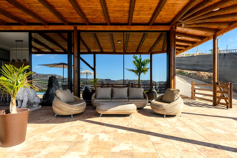 Villas (Spain, San Bartolome de Tirajana, Canary Islands)