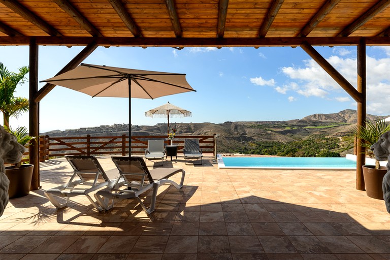 Villas (Spain, San Bartolome de Tirajana, Canary Islands)