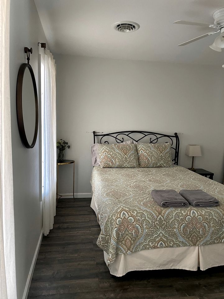 Relaxing Converted Barn Surrounded by Nature near Lost River, West Virginia