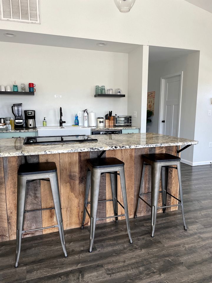 Relaxing Converted Barn Surrounded by Nature near Lost River, West Virginia