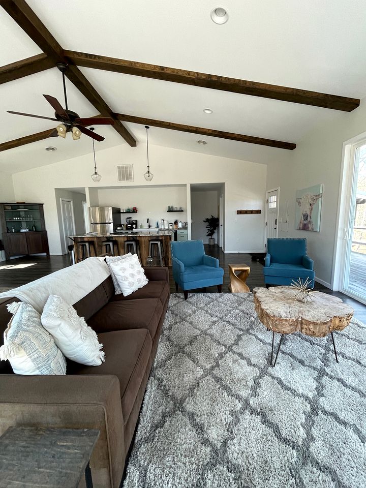 Relaxing Converted Barn Surrounded by Nature near Lost River, West Virginia