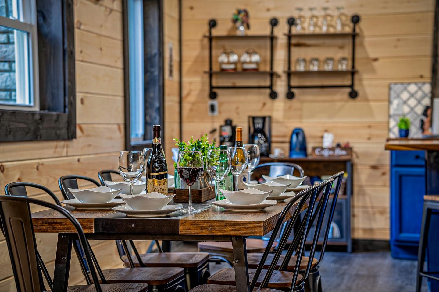 Smoky Mountain Cabin Retreat with Hot Tub, Game Room, Mini Golf & Creek Views in Pigeon Forge, Tennessee