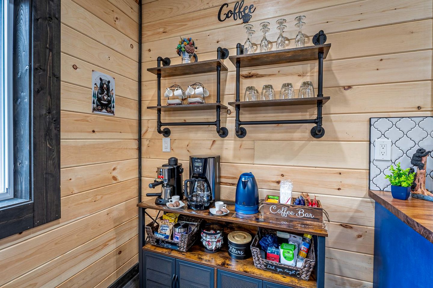 Smoky Mountain Cabin Retreat with Hot Tub, Game Room, Mini Golf & Creek Views in Pigeon Forge, Tennessee